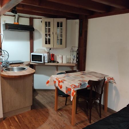 Studio La Nuit Au Coeur De Ville Limoux Luaran gambar
