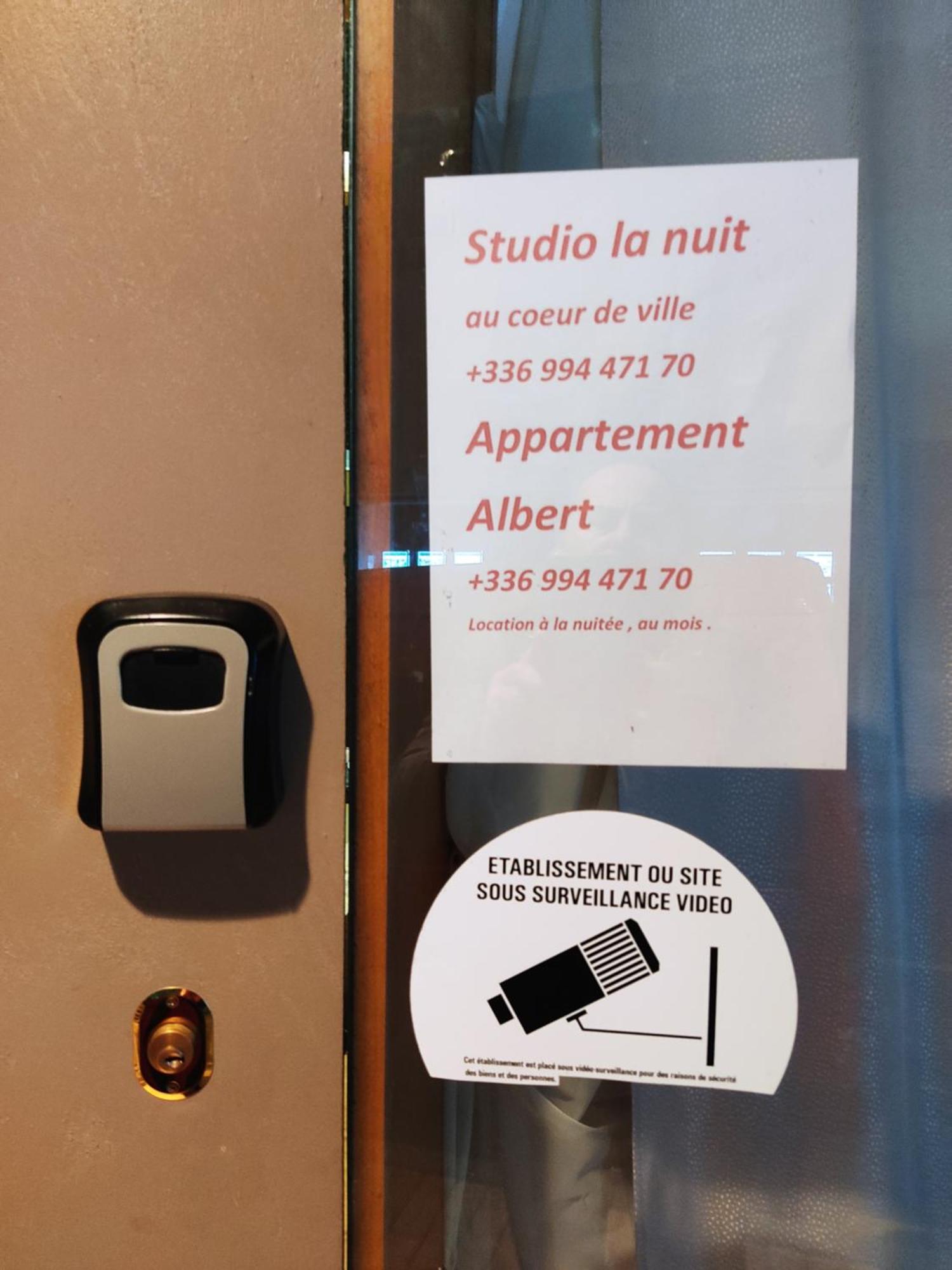 Studio La Nuit Au Coeur De Ville Limoux Luaran gambar
